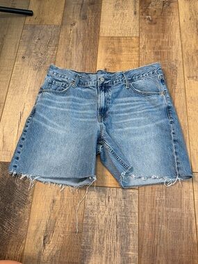GAP Cutoff Jean Shorts Size 31